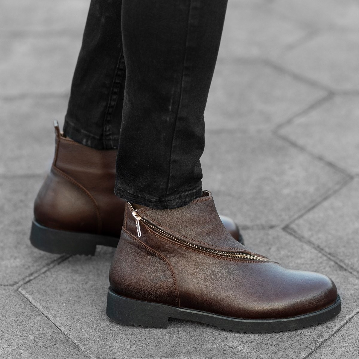 men-s-leather-chelsea-boot-with-zipper-brown